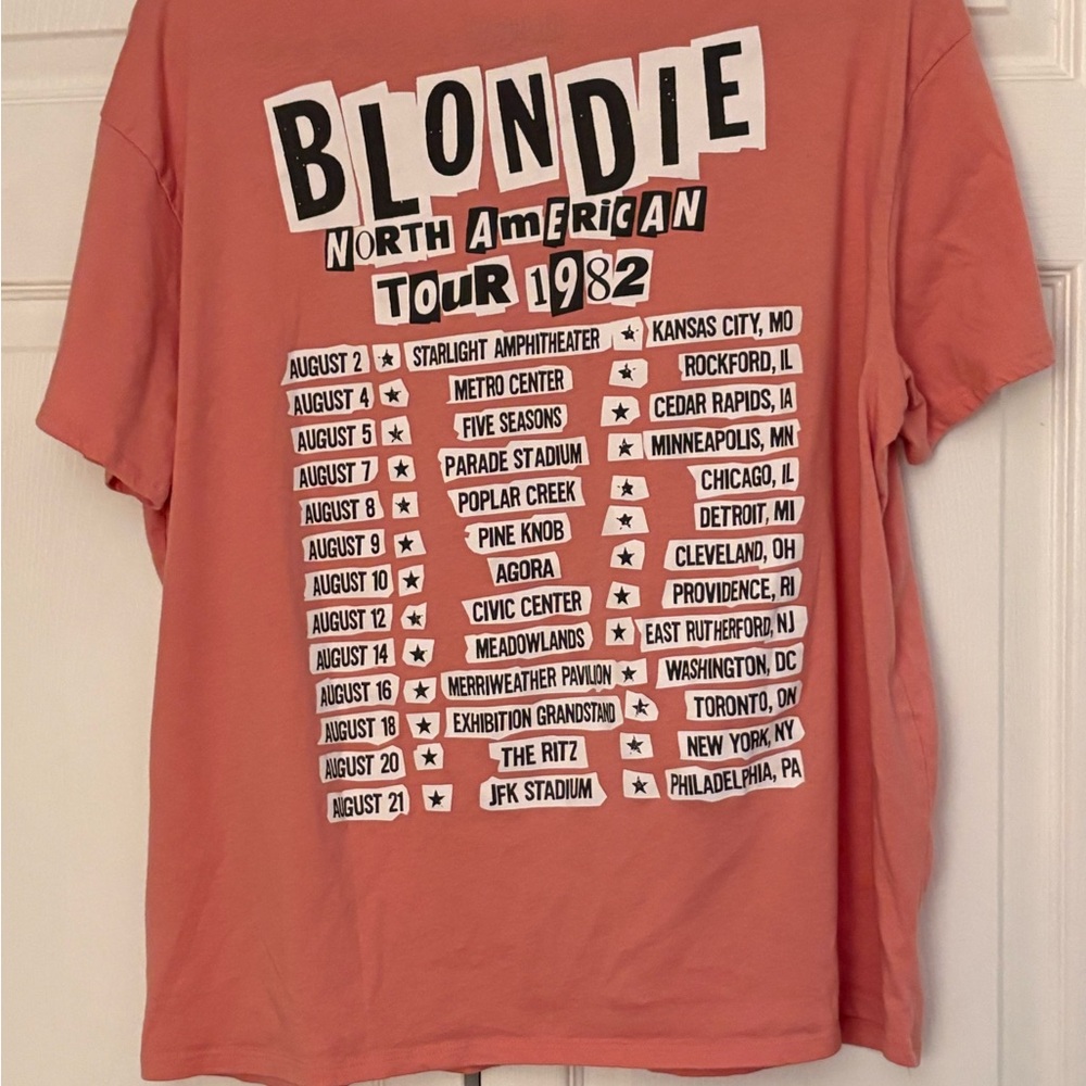 Women's Blondie Tour Graphic Tee - Short Sleeve; Size XL - Picture 2 of 3